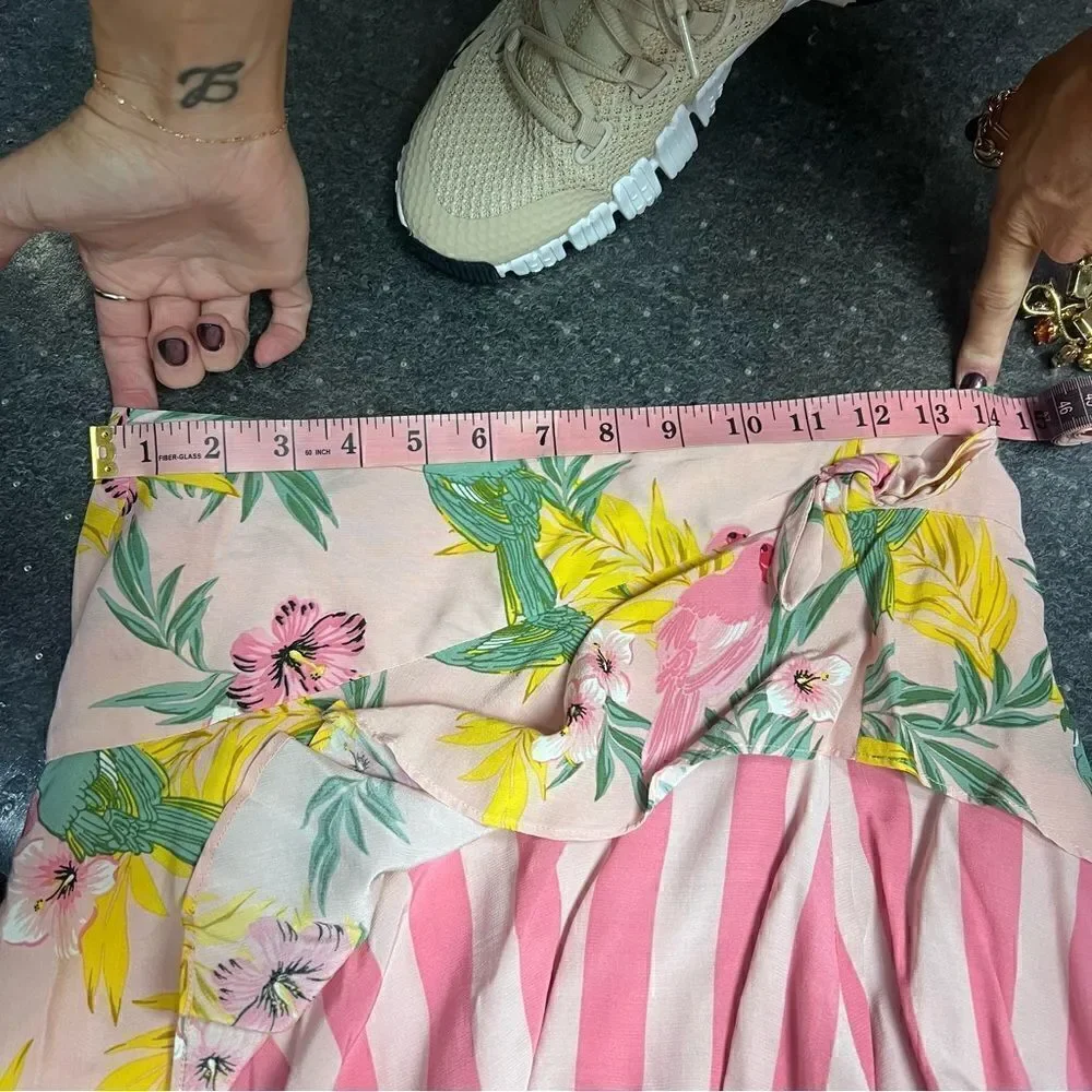 For Love and Lemons - Women's Floral Skirt - Cute Mini Skirt - Size Small